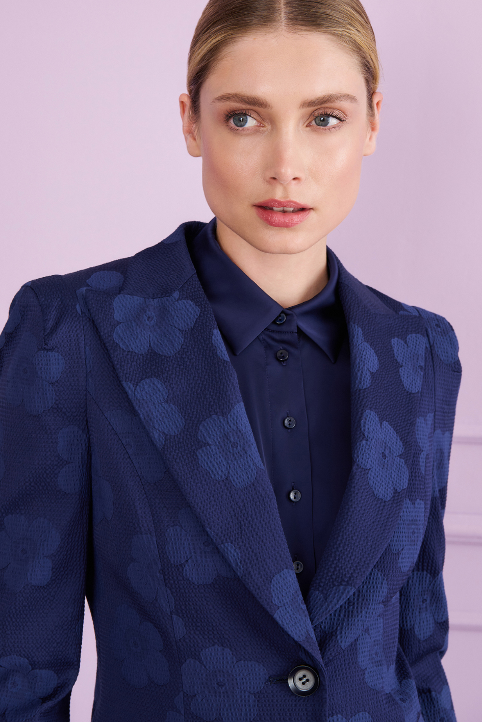 Daisy Jacquard Blazer with Flower Print