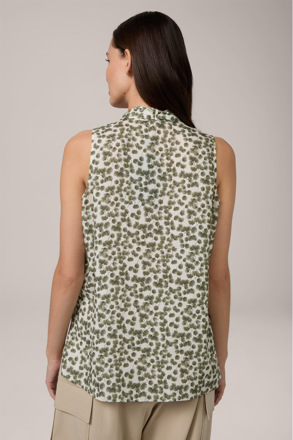 Sleeveless printed Blouse