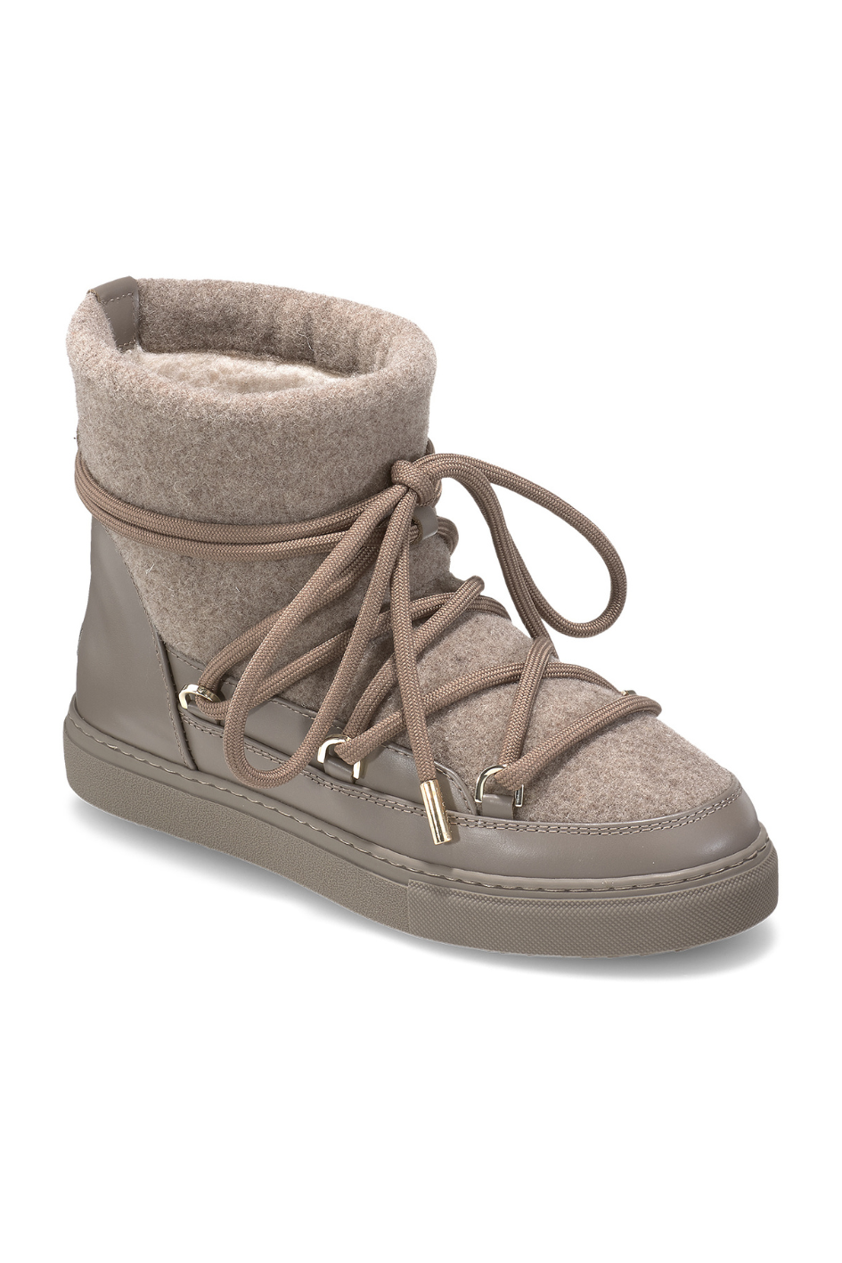 Curly Boot Wool