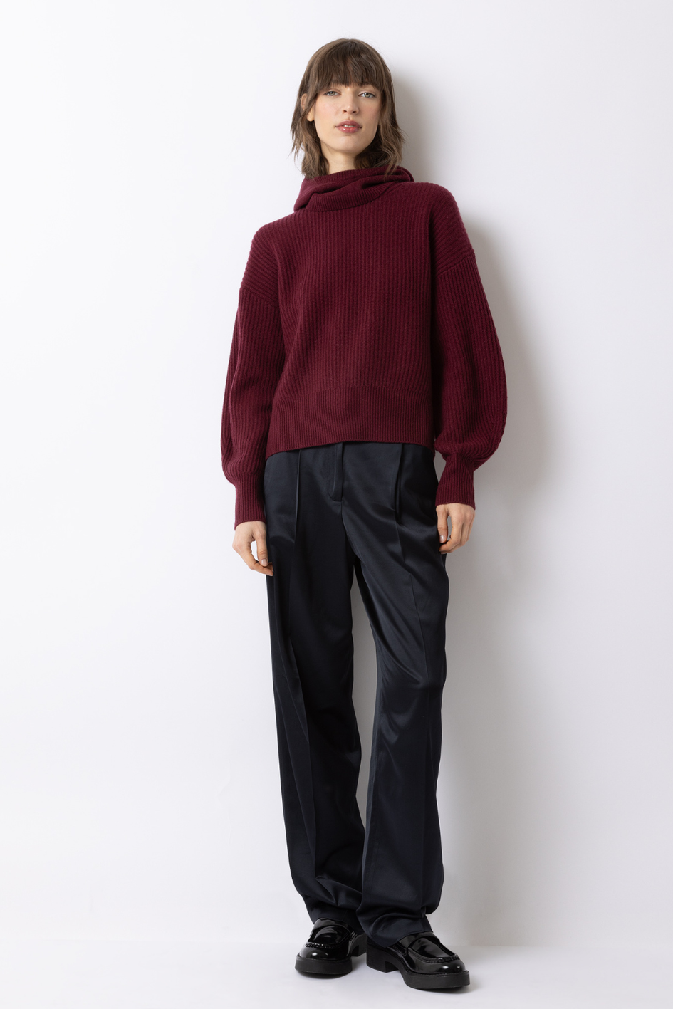 Sweater with Roundneck