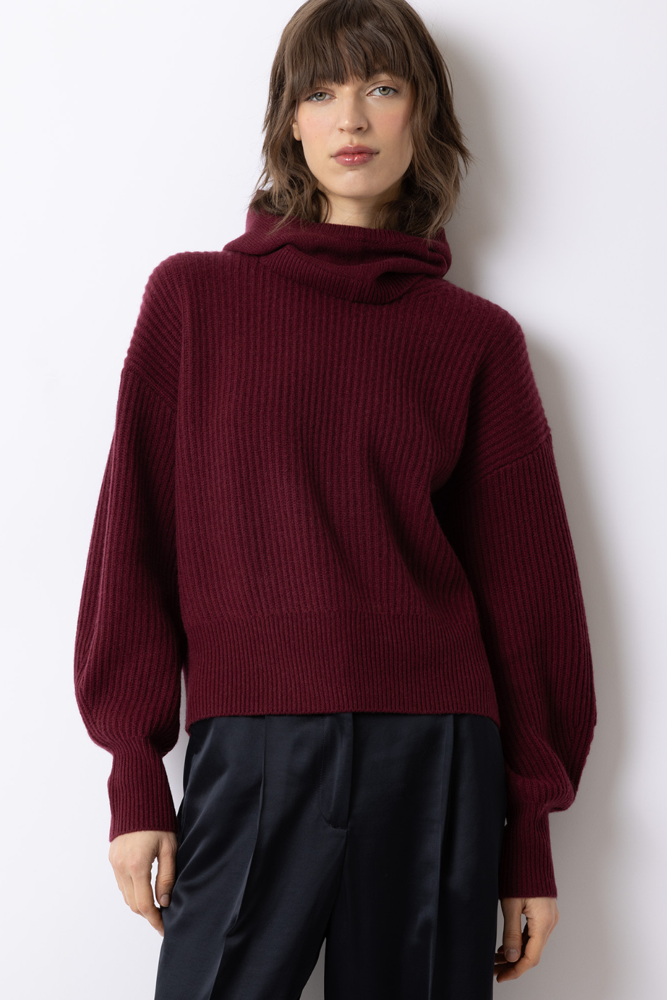 Sweater with Roundneck