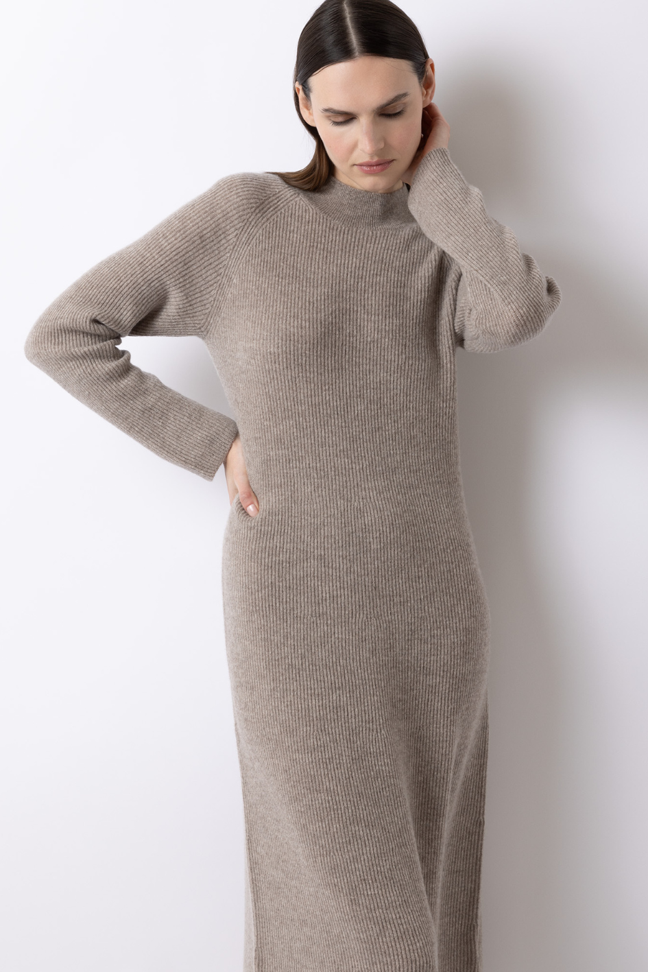 Knit Midi Dress with long Sleeves