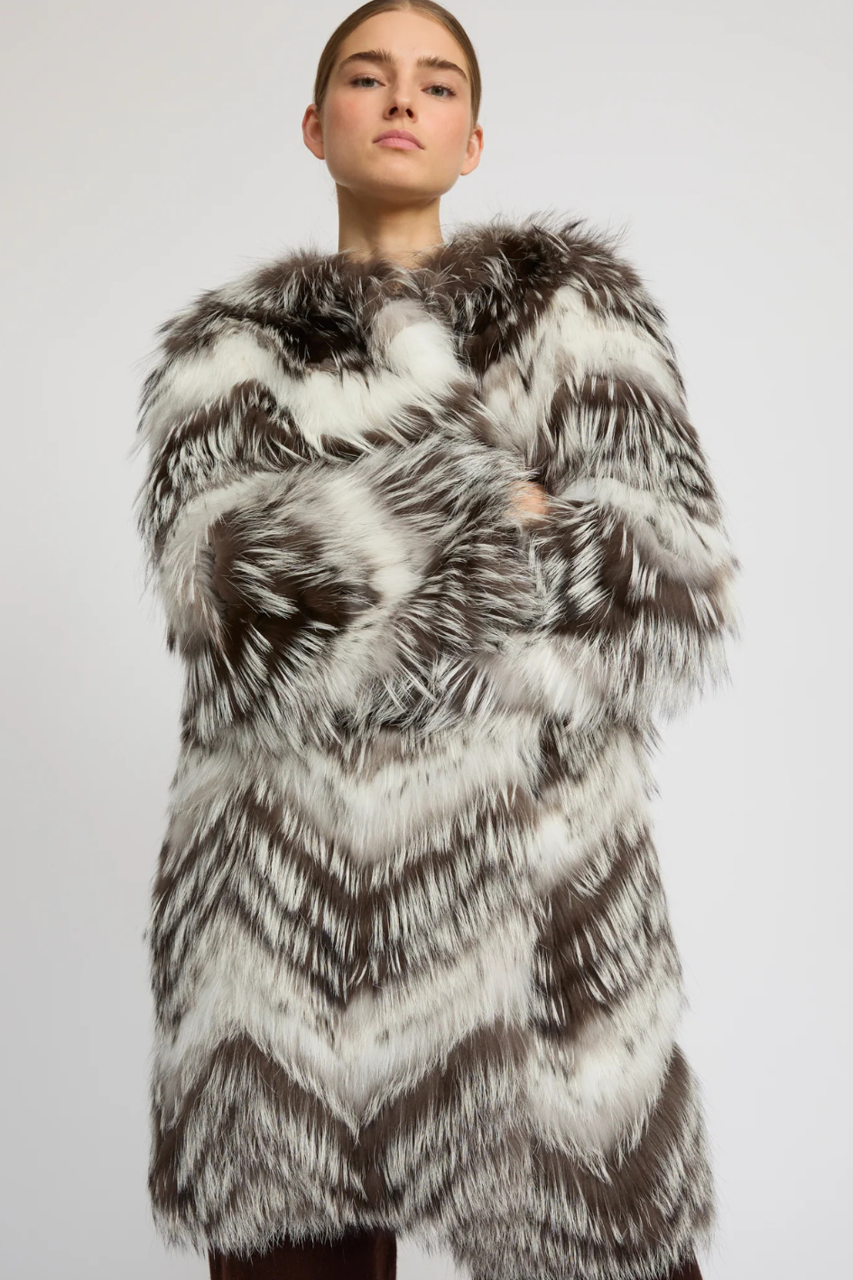Coat with belt made of Merino Knit and Fox Fur