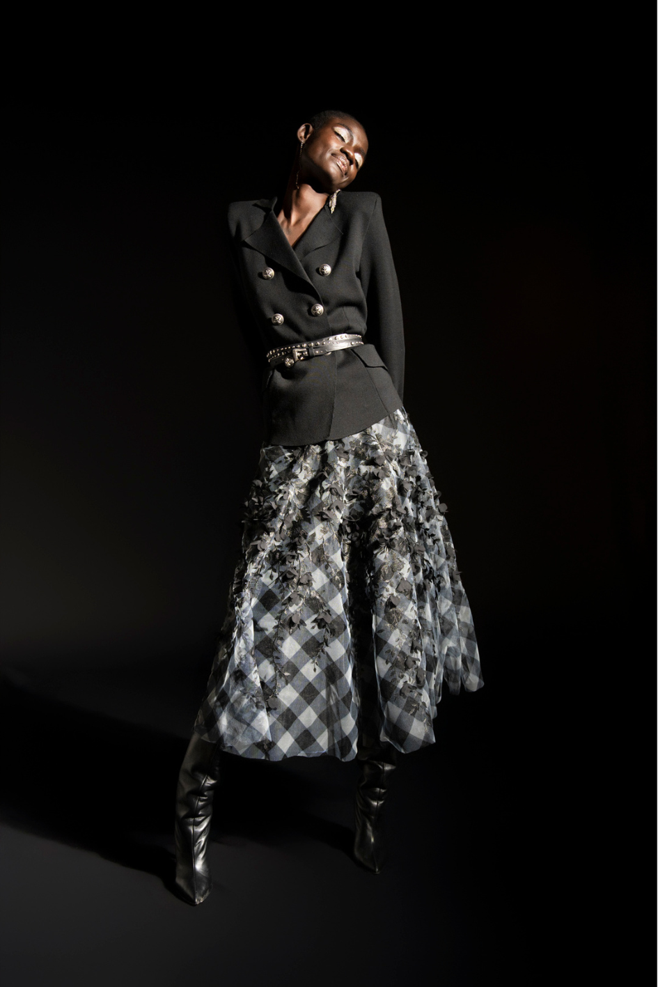 Tailored Double-Breasted Blazer with Flap Pockets