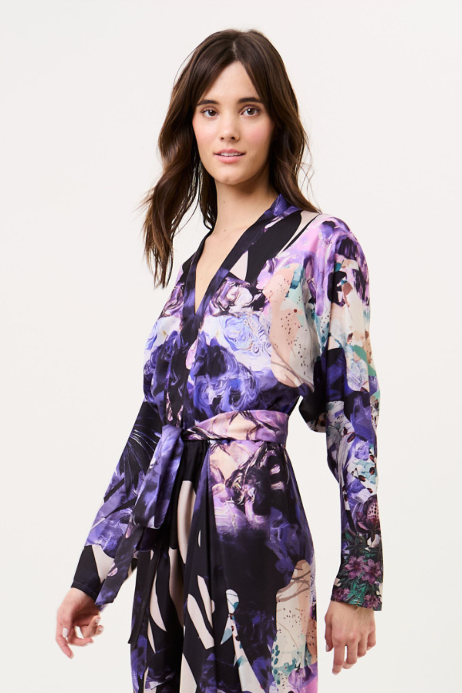 Garden of Wisteria midi Dress