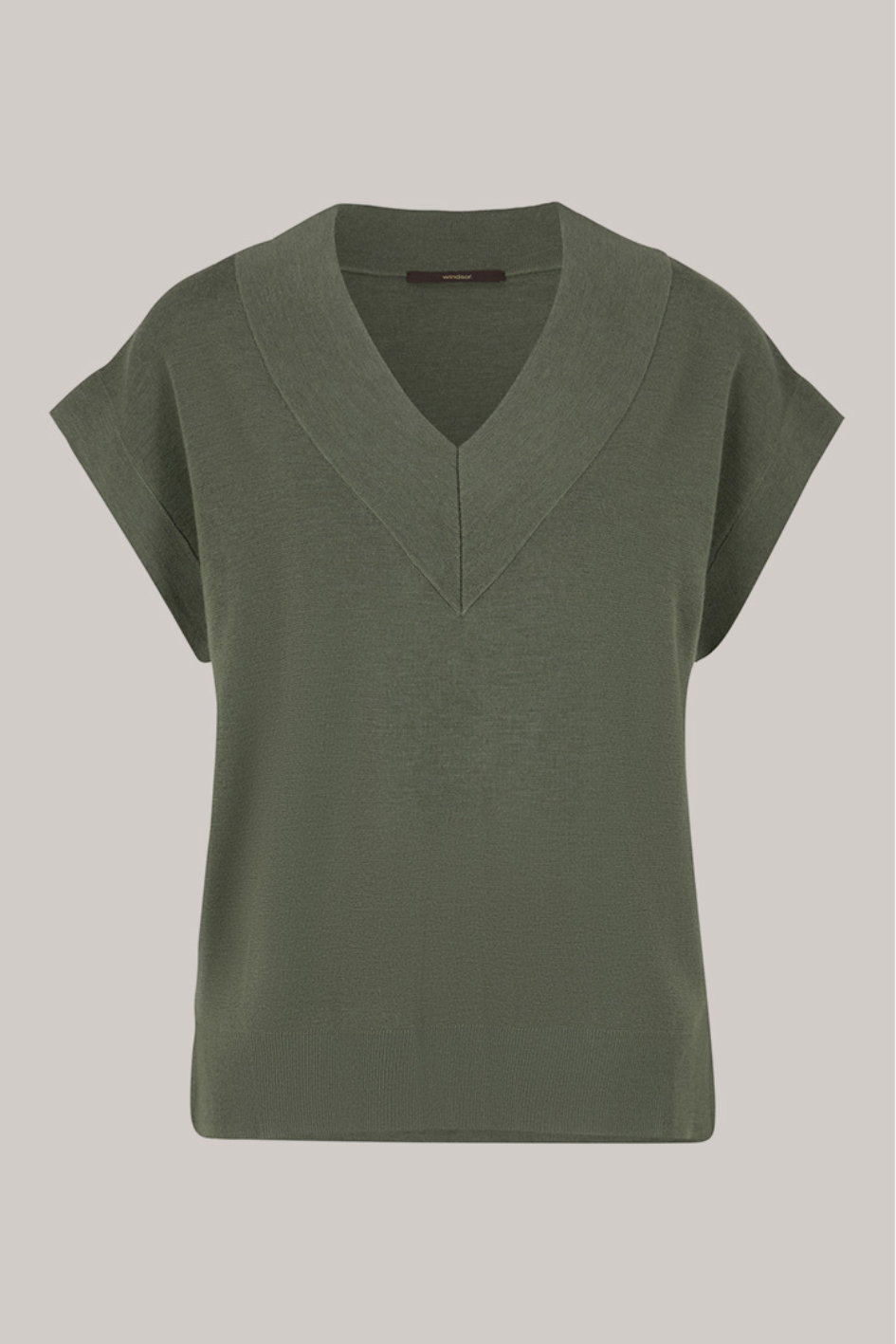 T-Shirt V-Neck with Side Slits