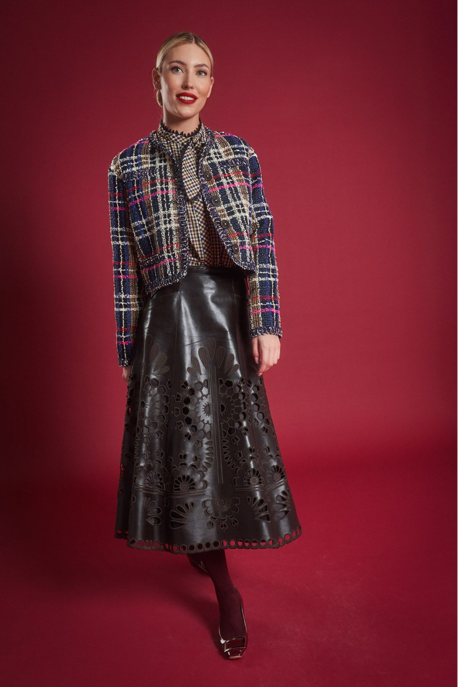 Short jacket made of Karotweed