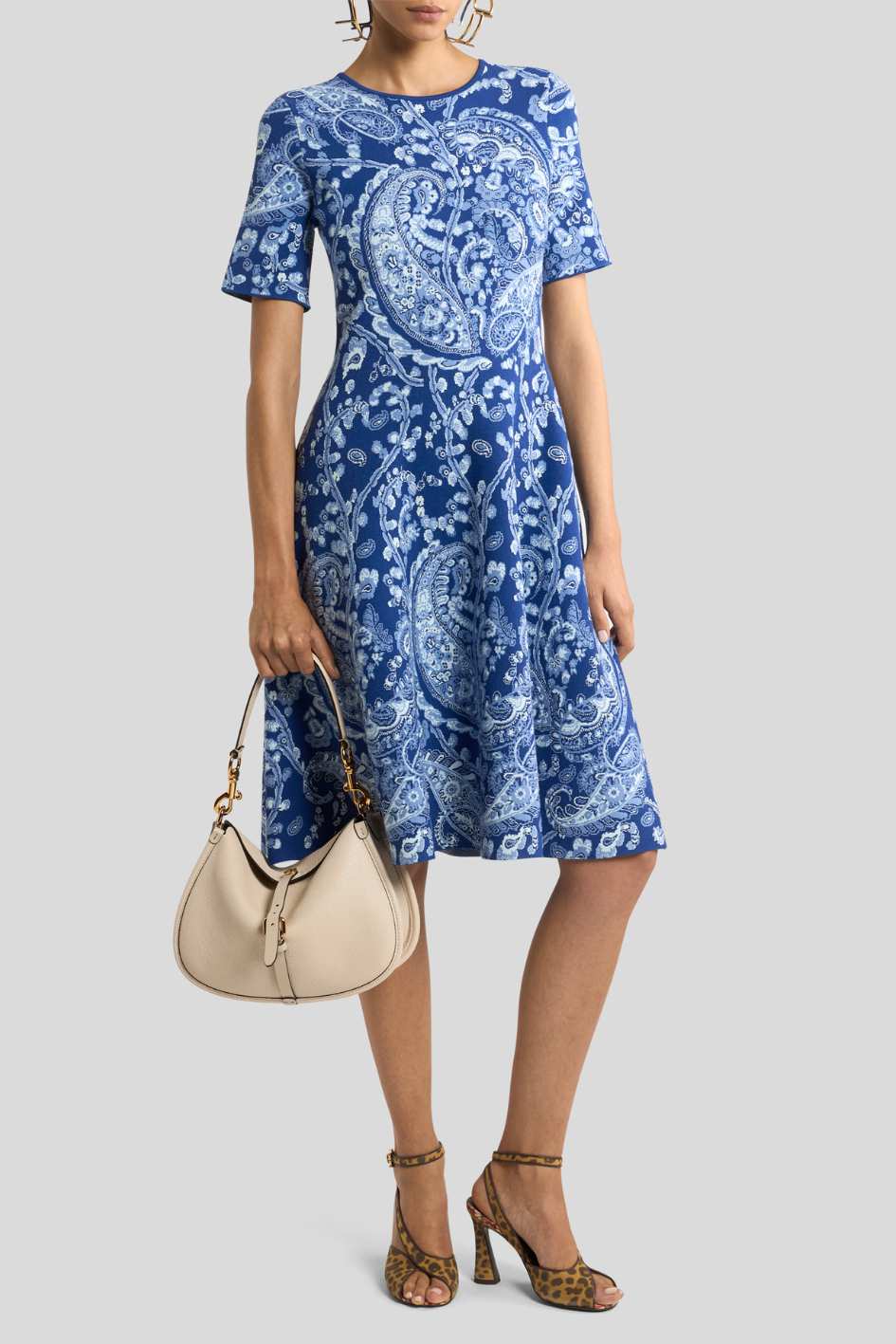 Blue Paisley Print Dress short Sleeves