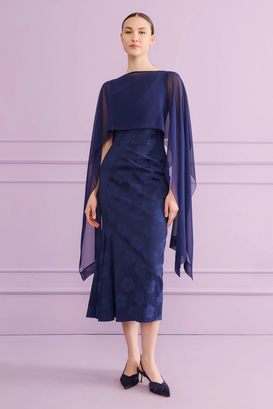 Georgette Cia Stola