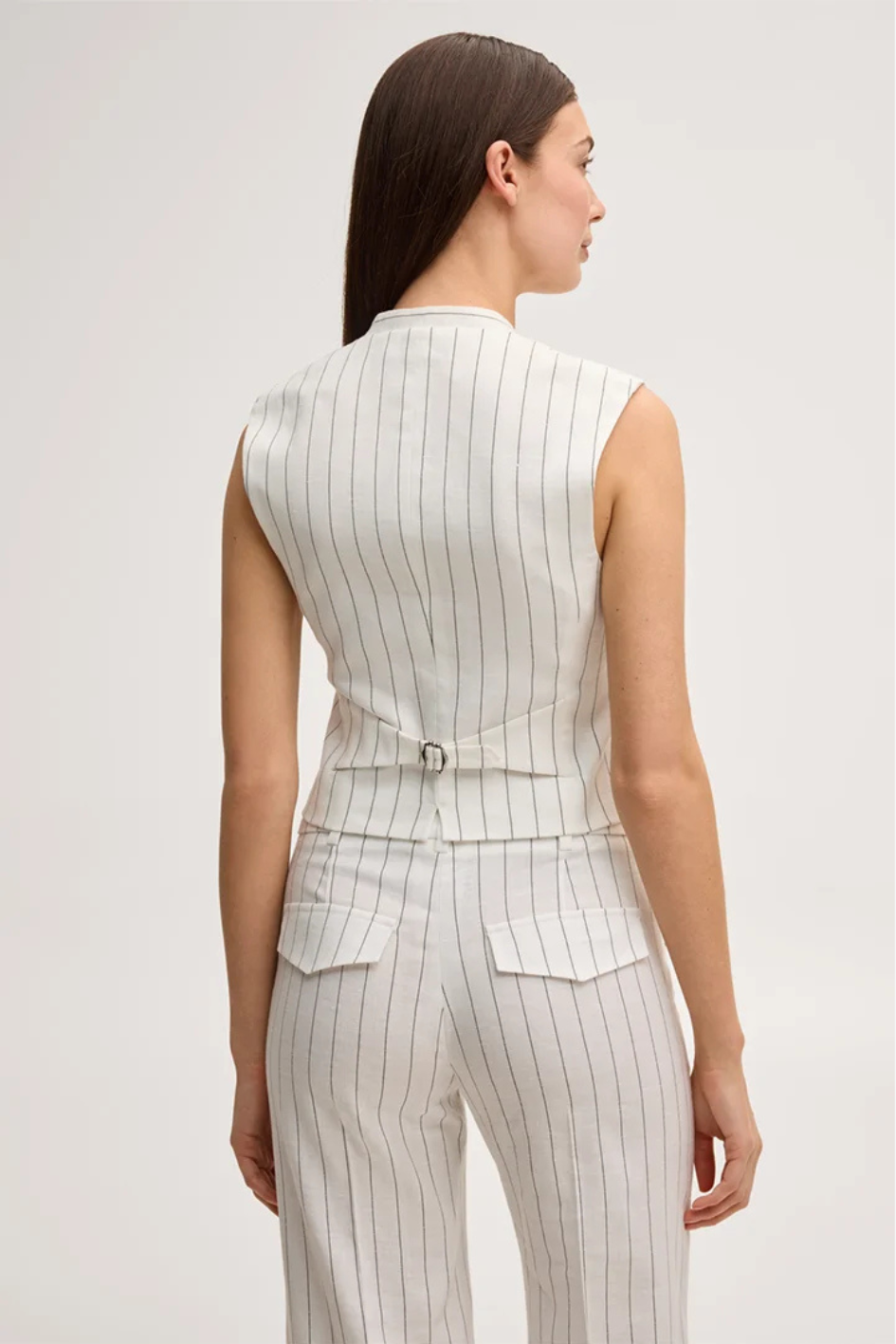 Pinstriped linen-blend Veste in ecru and black