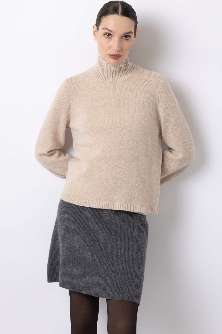 Fine Knit Cashmere Turtleneck