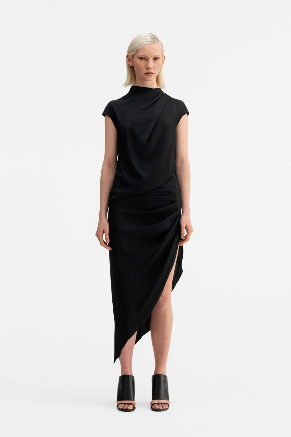 Lima Silk Top with short Sleeves