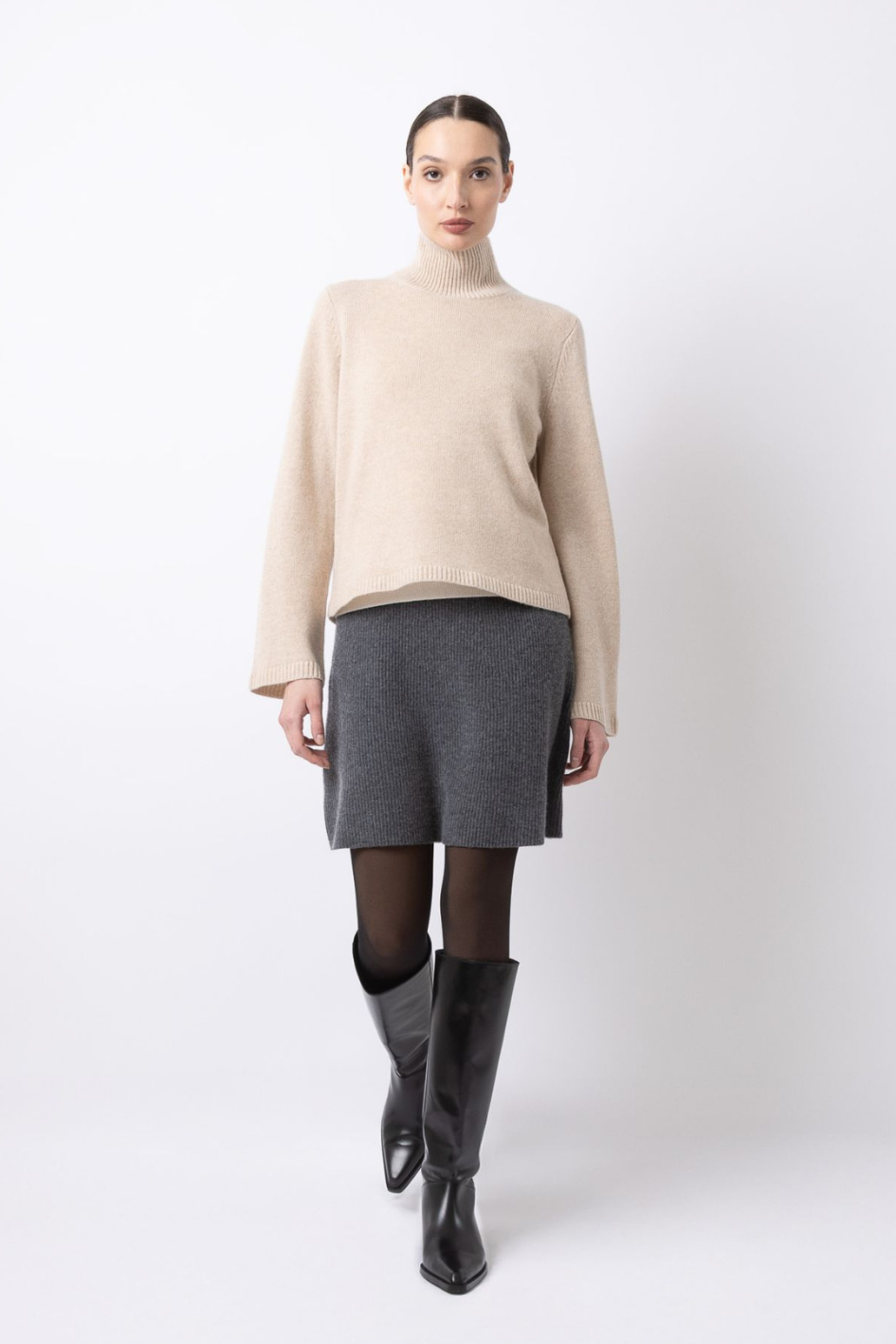 Fine Knit Cashmere Turtleneck