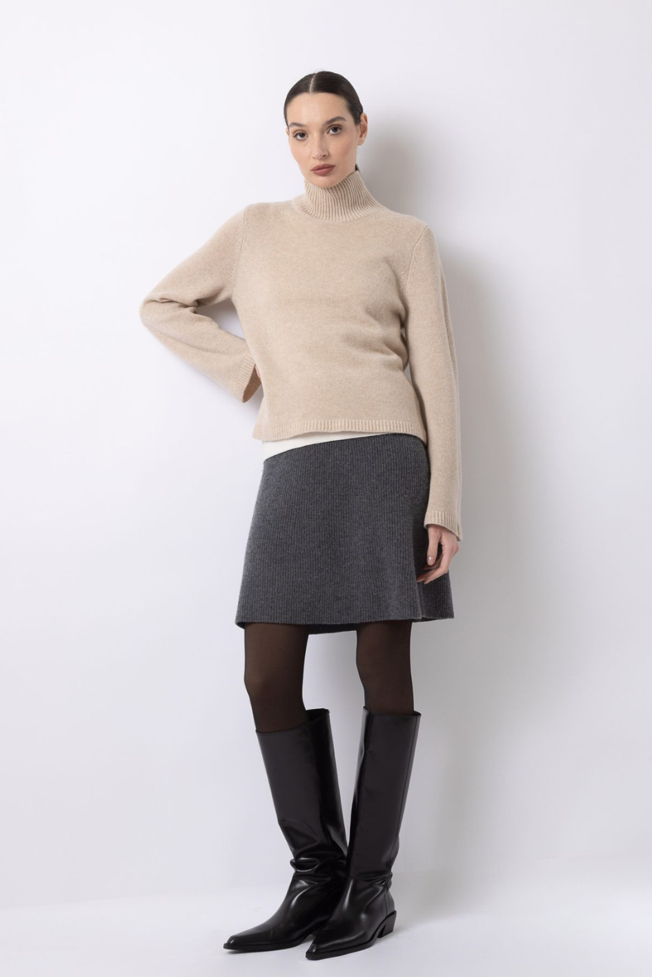 Fine Knit Cashmere Turtleneck