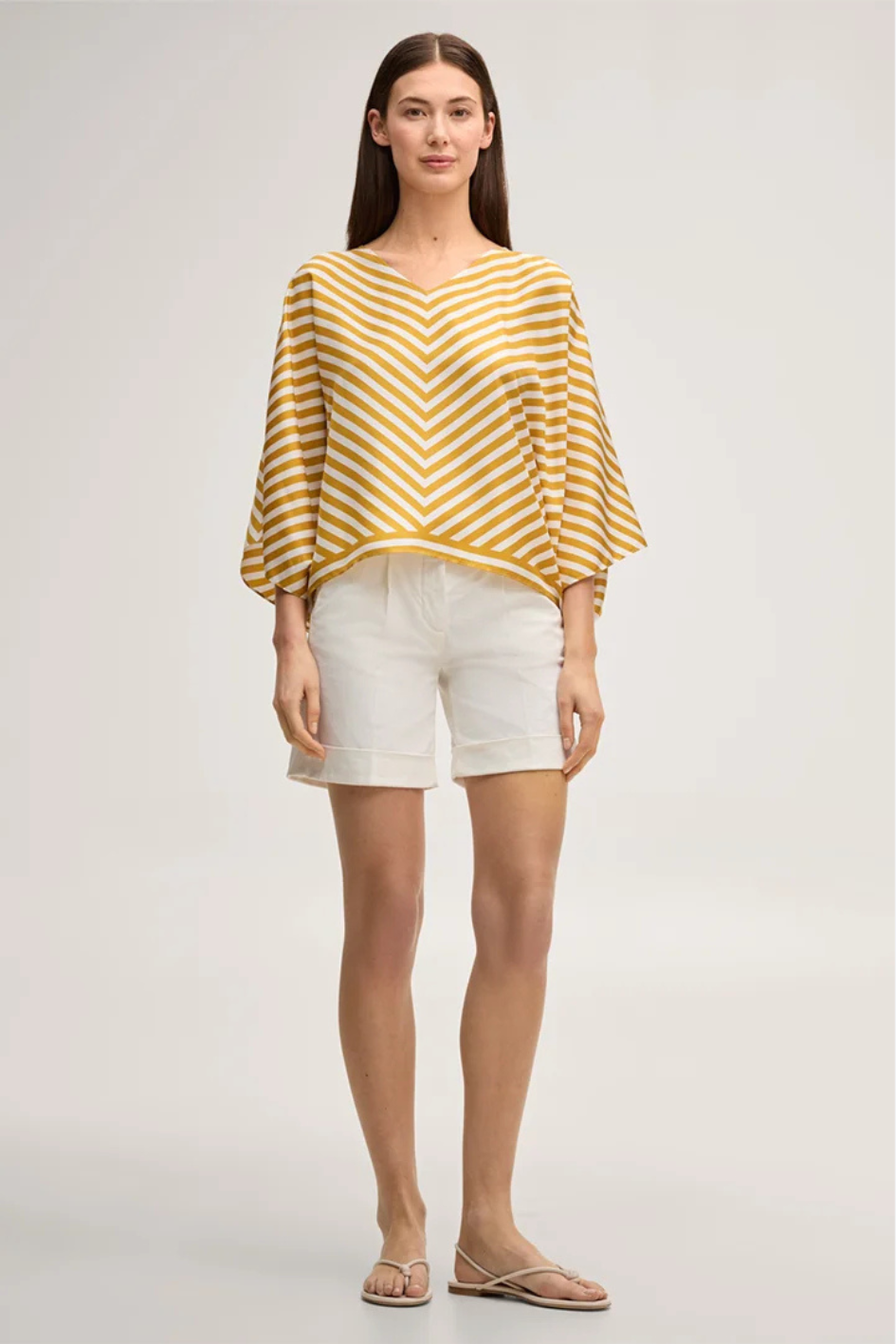 Cotton-stretch Shorts with Cuffs