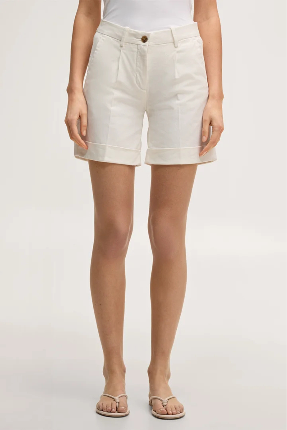 Cotton-stretch Shorts with Cuffs