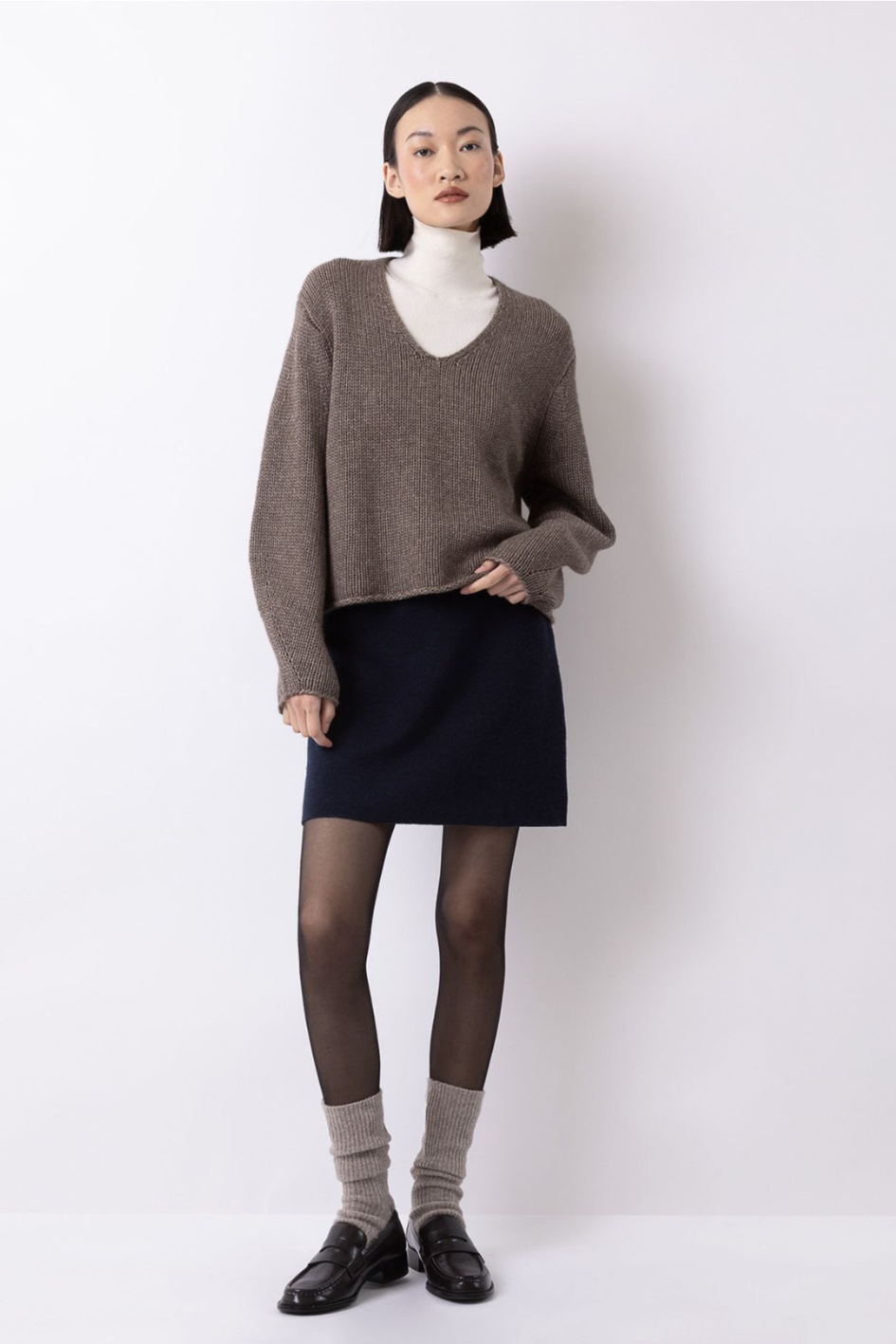 Chunky Cashmere V-Neck Sweater