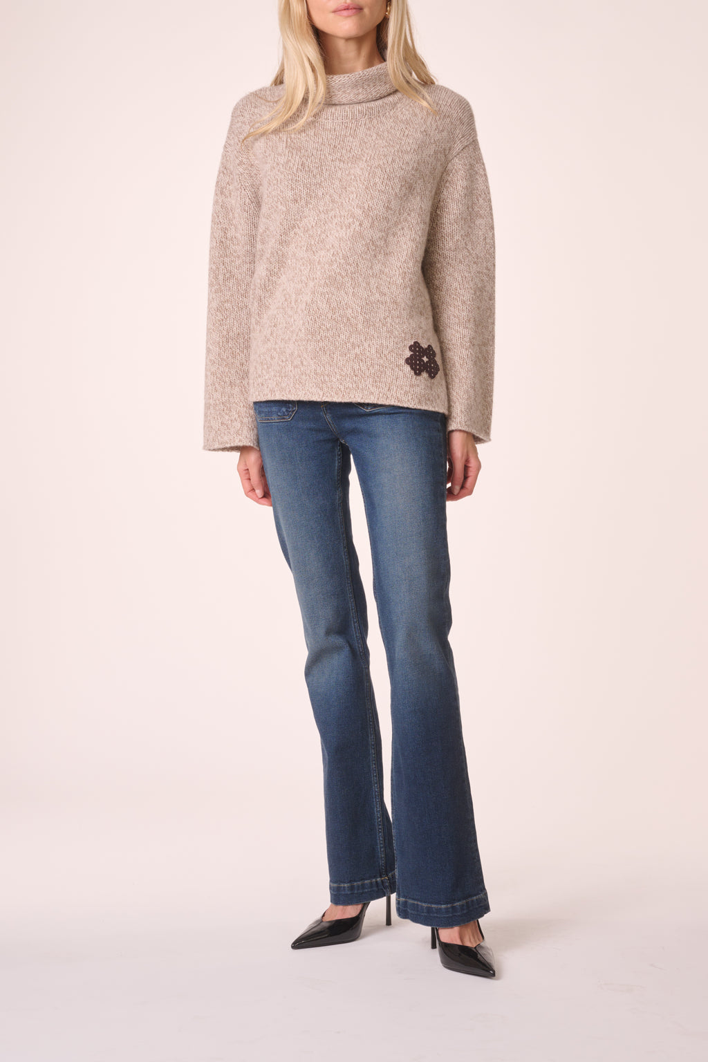 CHRISTY Sweater