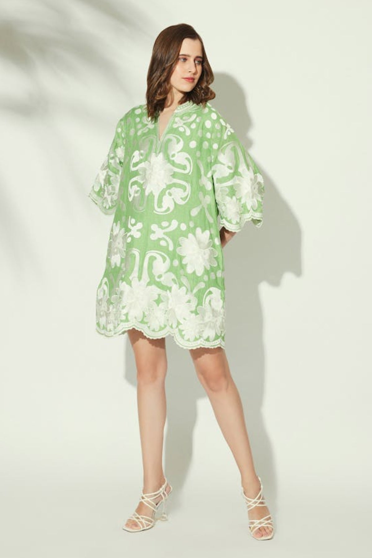 Apple Lea Linen Dress