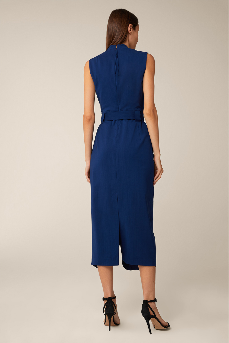 Schurwolle-Etui-Kleid in Midi Länge