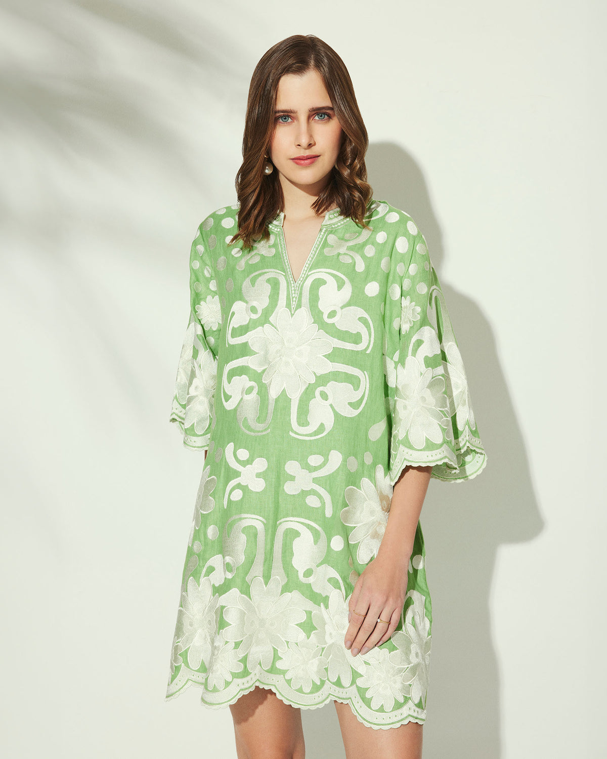 Apple Lea Linen Dress