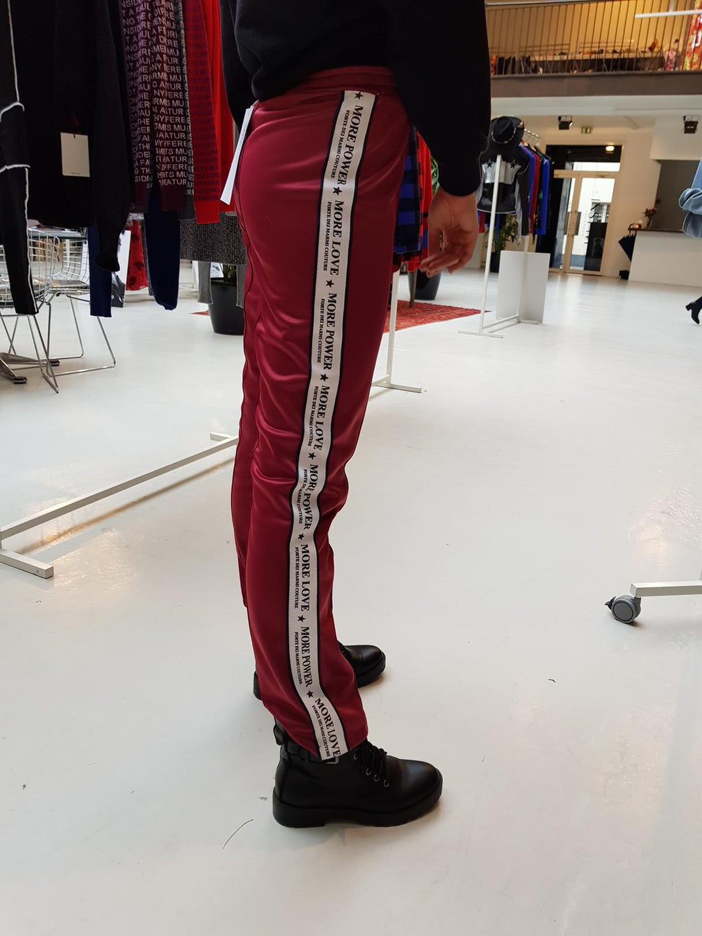 Pants red white 20183-134-Runer