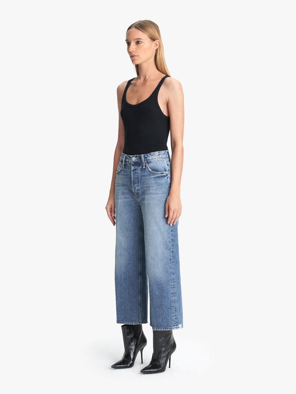 The Tomcat Roller Shortly