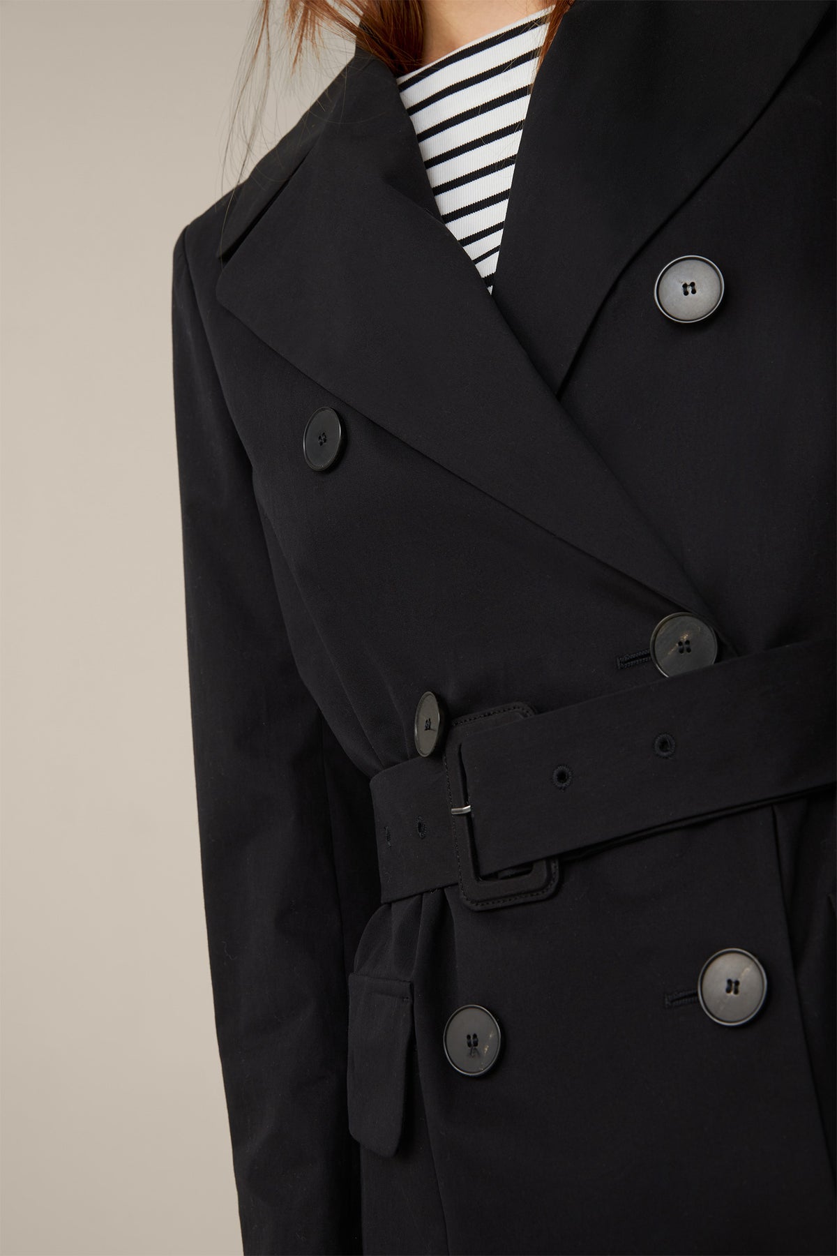Trenchcoat in black