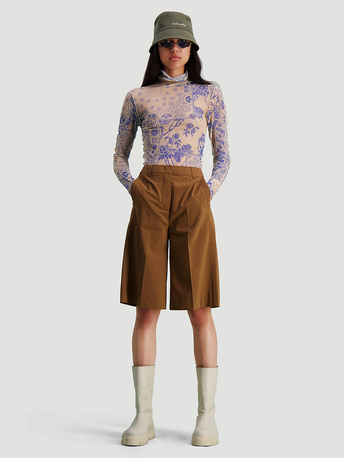 Angela Shorts Light Brown