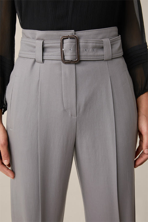 Baumwoll-Gabardine-Paperbag-Hose mit Gürtel