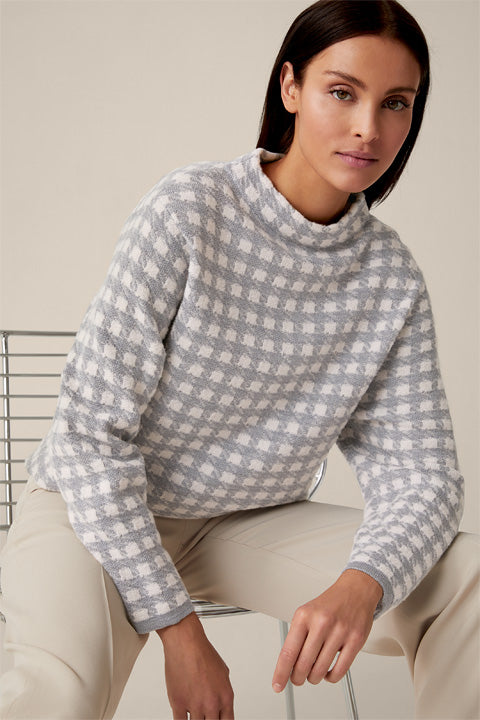 Strick-Pullover mit Stehkragen