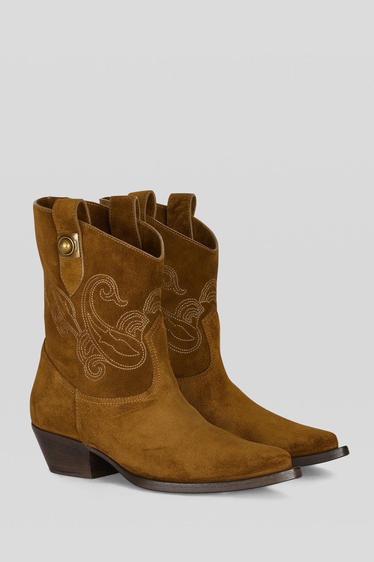 Leather Boots with Embroidery