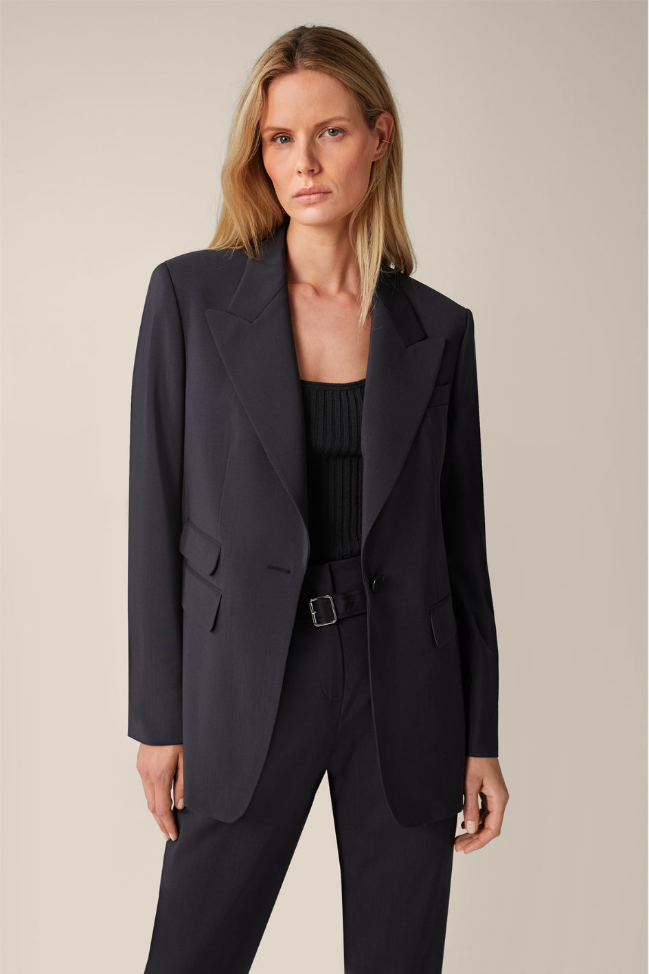 Virgin-Wool long Blazer