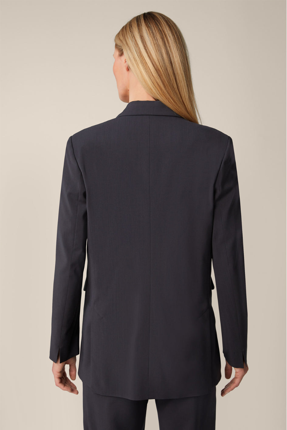 Virgin-Wool long Blazer