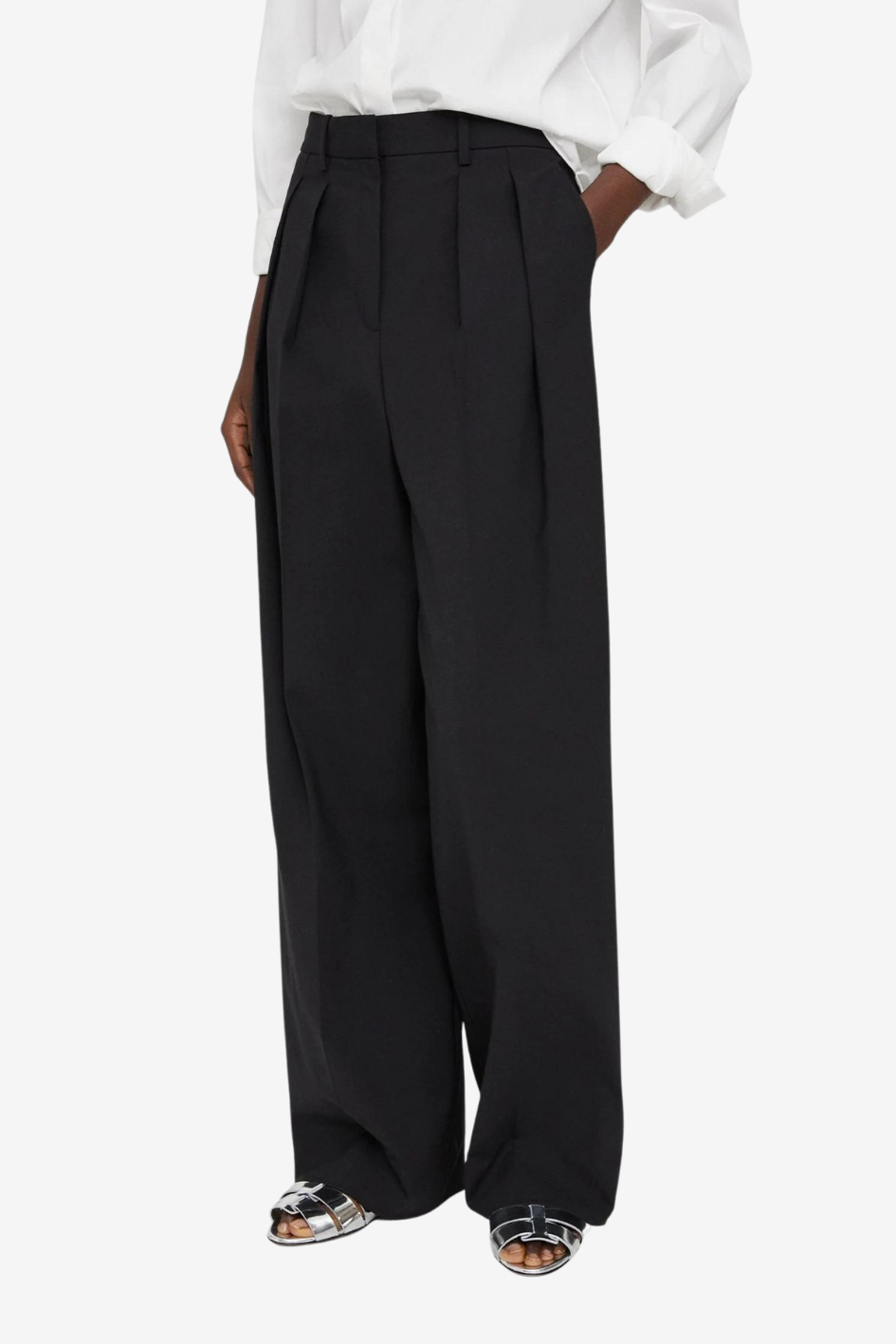 Stretch Wool Pleated Wide-Leg Pant